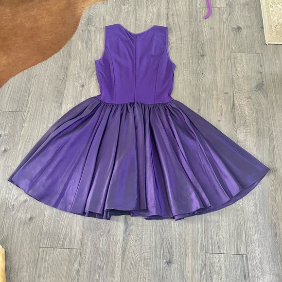 Halston Heritage Dress 💜 M - Picture 14 of 15